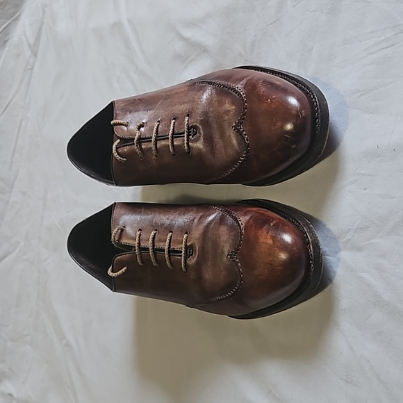 Harris wholecut oxfords. - Picture 1 of 10